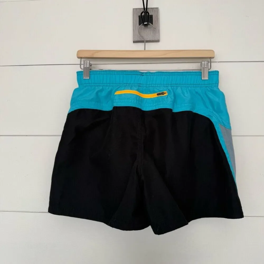 Nike Women’s Medium Black Blue Shorts Athletic